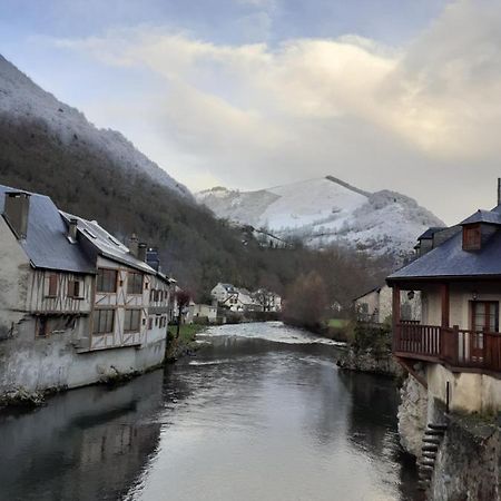 Pas A Pas Chambre D'Hotes Sarrancolin Bagian luar foto