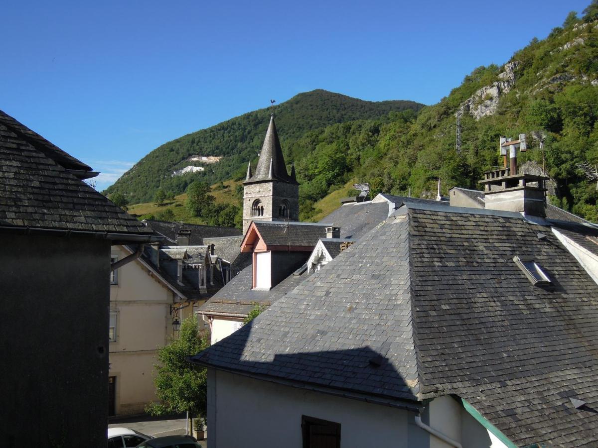 Pas A Pas Chambre D'Hotes Sarrancolin Bagian luar foto