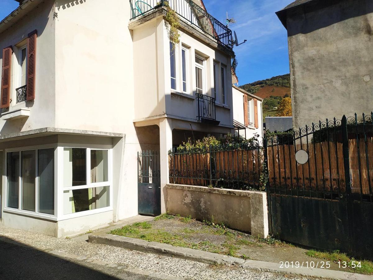 Pas A Pas Chambre D'Hotes Sarrancolin Bagian luar foto